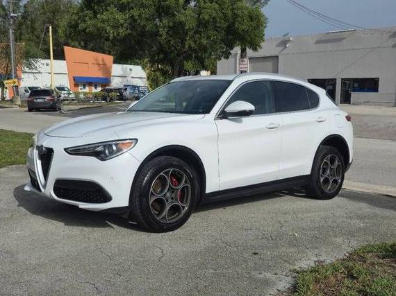 ALFA ROMEO STELVIO 2018 ZASFAKAN5J7B69704 image